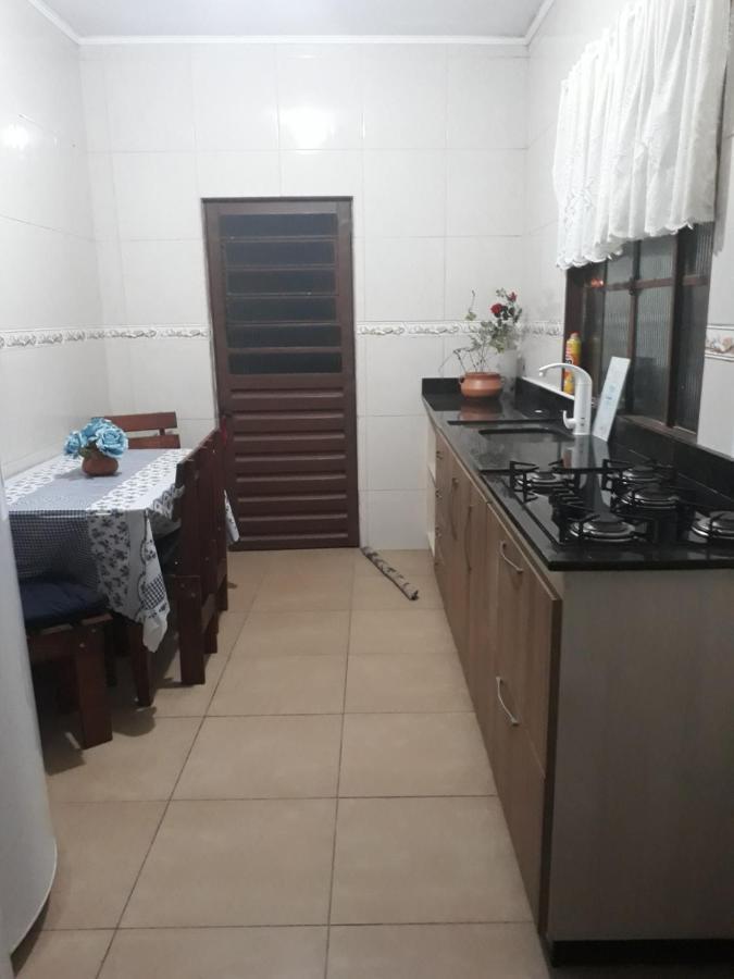 Apartamentos Por Diaria Av Domingos De Almeida Pelotas Eksteriør billede